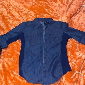 Bottom down form fitting Shirt